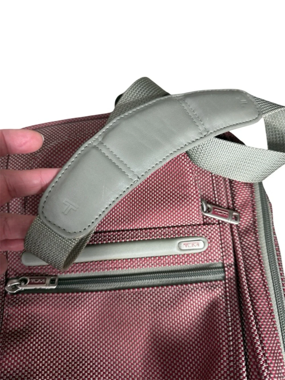 Tumi‎ Red Gray Crossbody Bag Alpha Collection Nylon
